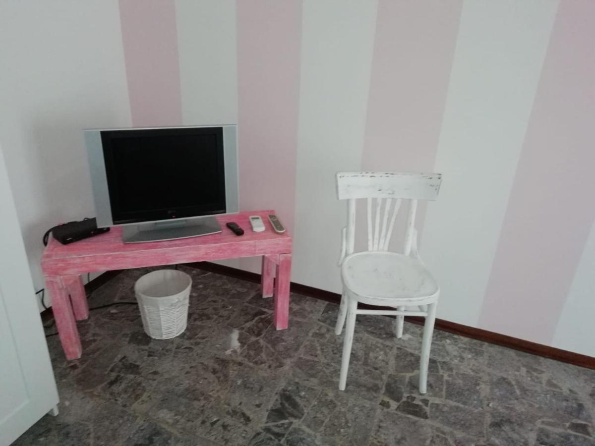 Good Morning Shopping Bed & Breakfast Serravalle Scrivia Ngoại thất bức ảnh